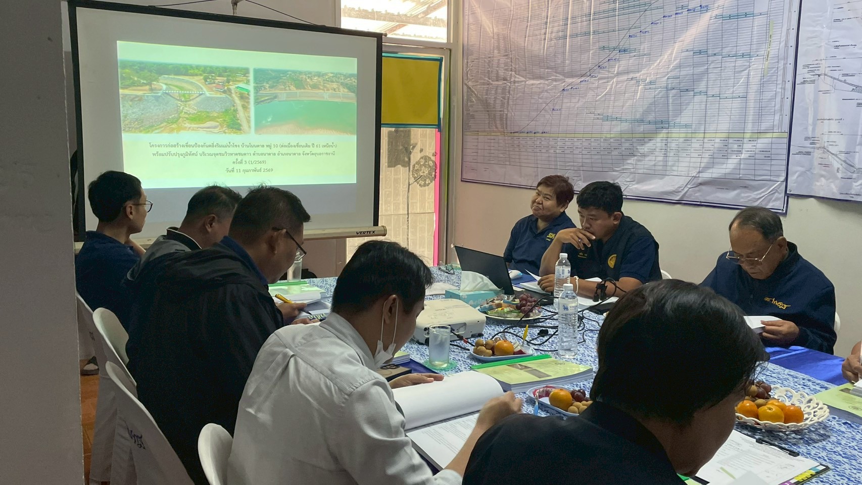 โครงการก่อสร้างเขื่อนป้องกันตลิ่งริมแม่น้ำโขง  บ้านโนนตาล  หมู่ที่ 10 (ต่อเนื่องเขื่อนเดิมปี 61 เหนือน้ำ) พร้อมปรับปรุงภูมิทัศน์  บริเวณจุดชมวิวหาดชมดาว  ตำบลนาตาล อำเภอนาตาล  จังหวัดอุบลราชธานี  ความยาวไม่น้อยกว่า 500 เมตร   โดยทำการก่อสร้างในความยาว 792 เมตร